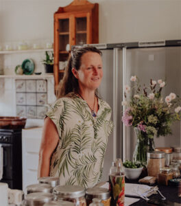 Tracey du Toit - Whole Life Coach & Wolfe Non-Surgical Practitioner